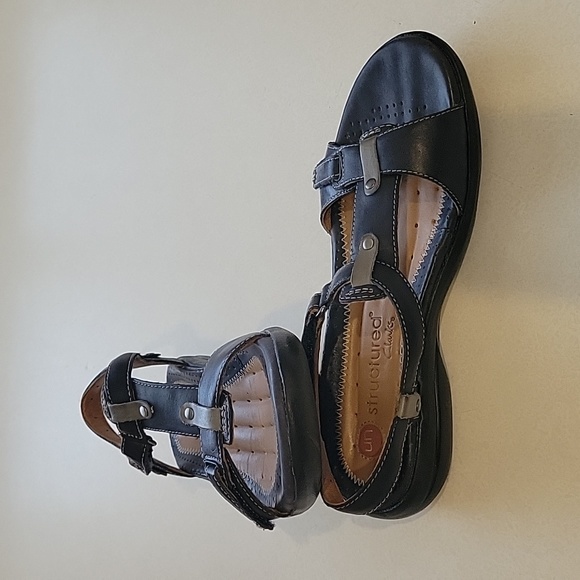 Clarks Unstructured convertible sandal - Picture 2 of 5